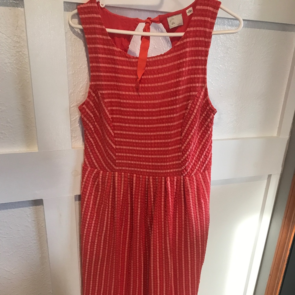 Knee length dress